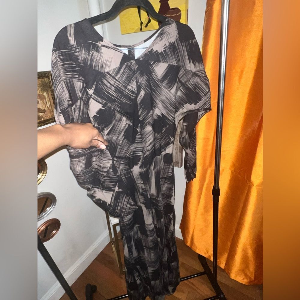 🔥Clearance🔥 & Other Stories Abstract Black and Brown Midi Dress - Picture 3 of 7